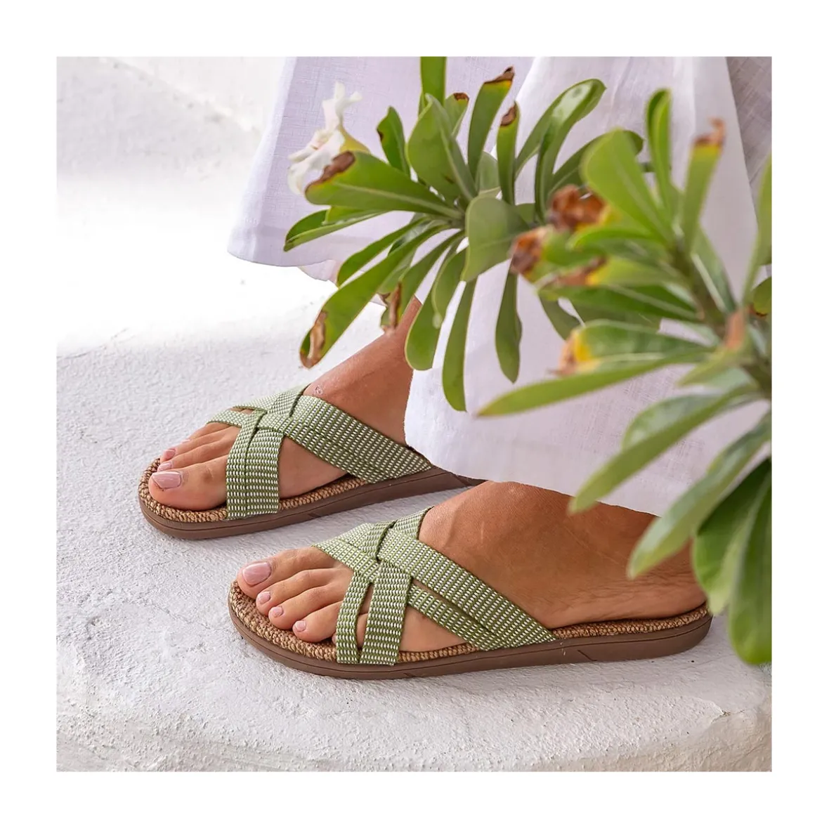 Shangies Women#1 - Green leaves