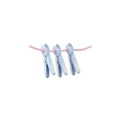 Tøjklemme - lyseblå med hvid blomst